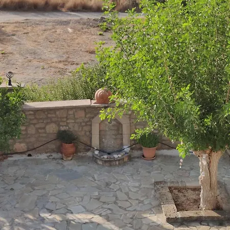 Nicolas Traditional House Villa Istrios