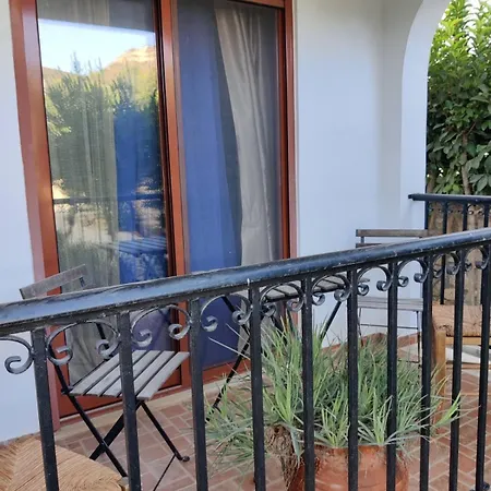 Villa Nicolas Traditional House *