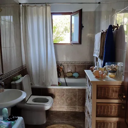 Nicolas Traditional House Istrios