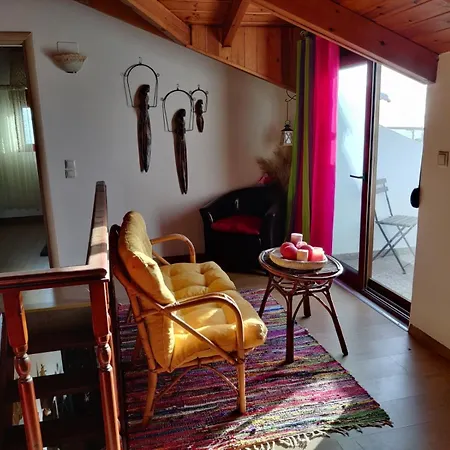 Villa Nicolas Traditional House *