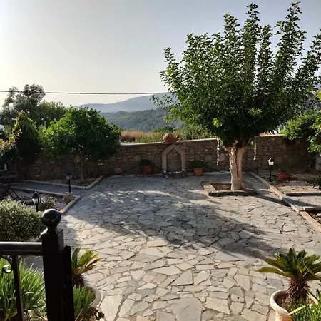 Nicolas Traditional House *